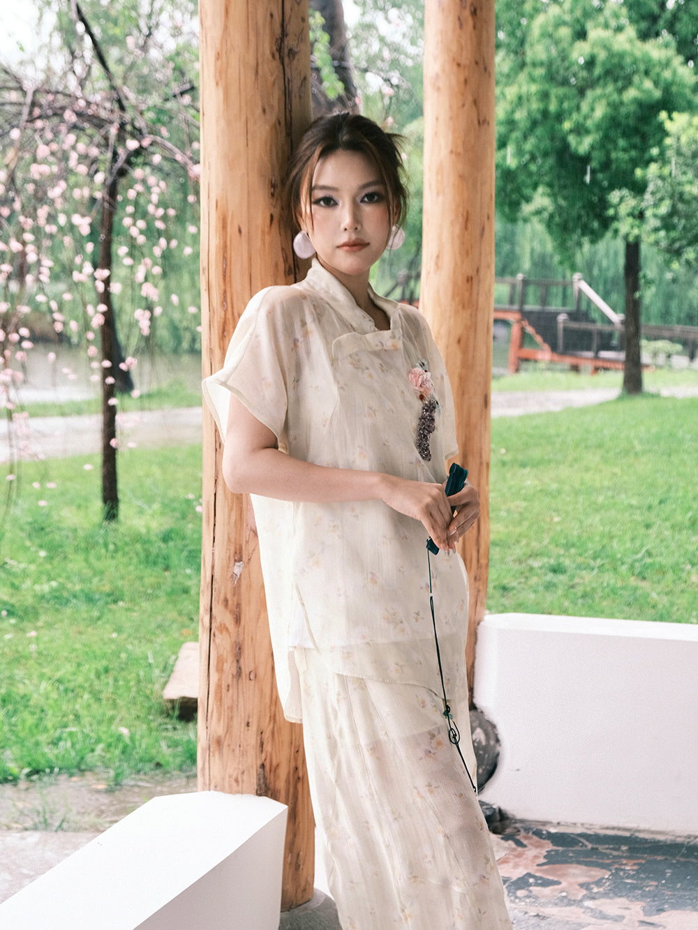 MUKZIN×Capsule Collection Modern Chinese Floral Shirt Set with ICH Hami Hand Embroidery