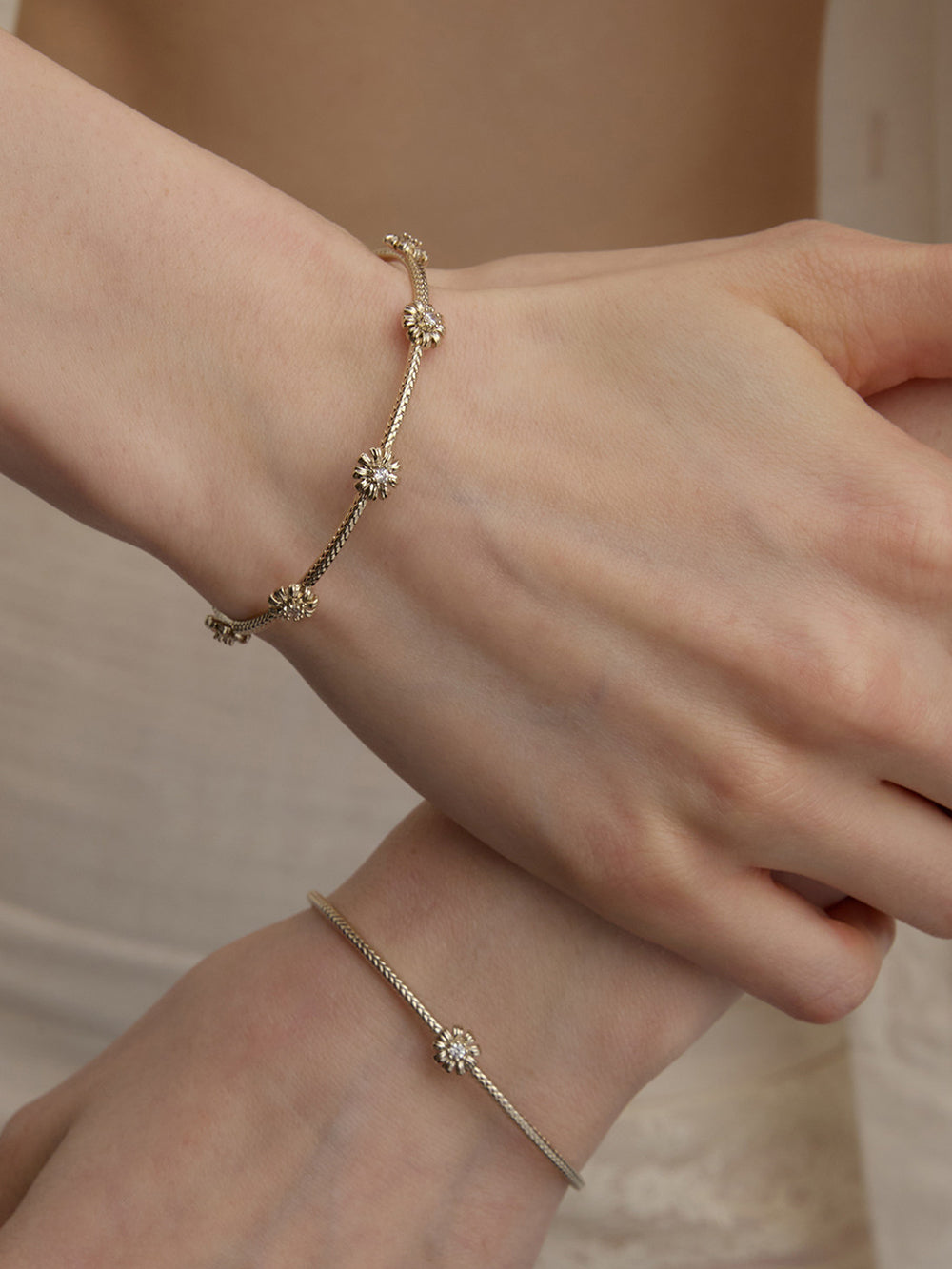 MUKTANK×SUN HUNTER Garden Full Daisy Bracelet