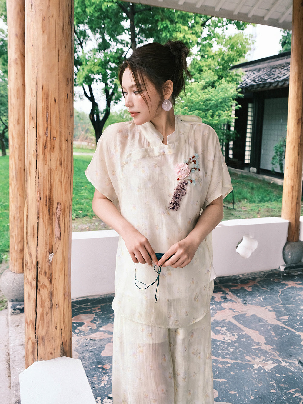 MUKZIN×Capsule Collection Modern Chinese Floral Shirt Set with ICH Hami Hand Embroidery