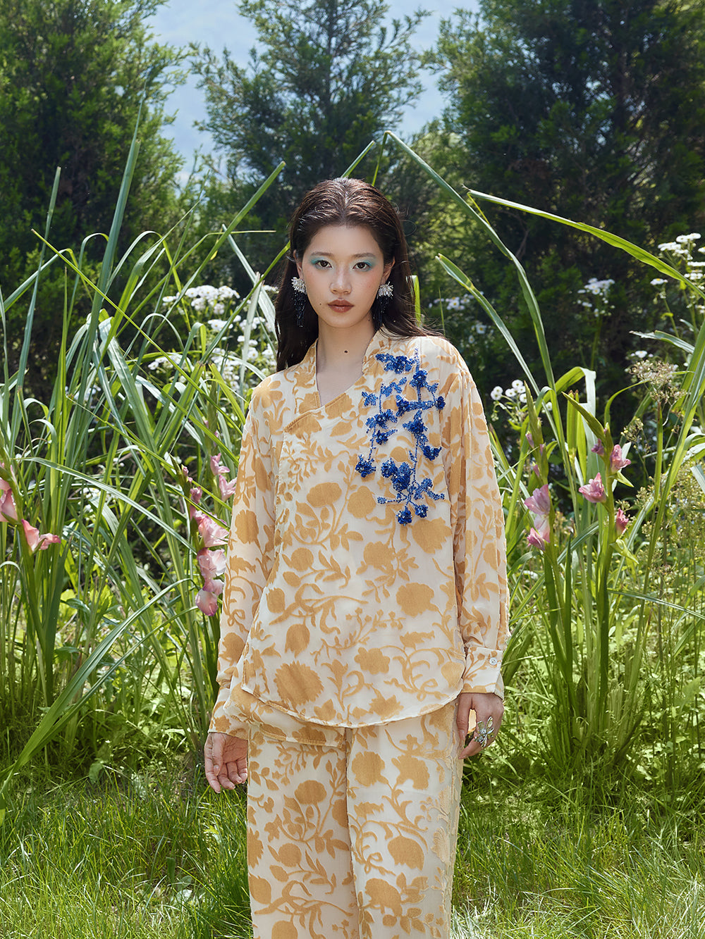 MUKZIN×Capsule Collection New Chinese-style V-neck printed long-sleeved orange shirt