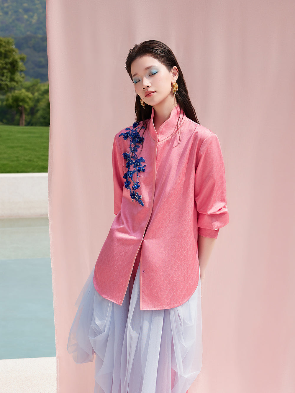 MUKZINxCapsule Collection New Chinese‑Style Intangible Cultural Heritage Hami Hand‑Embroidered Pink Acetate Long‑Sleeve Blouse