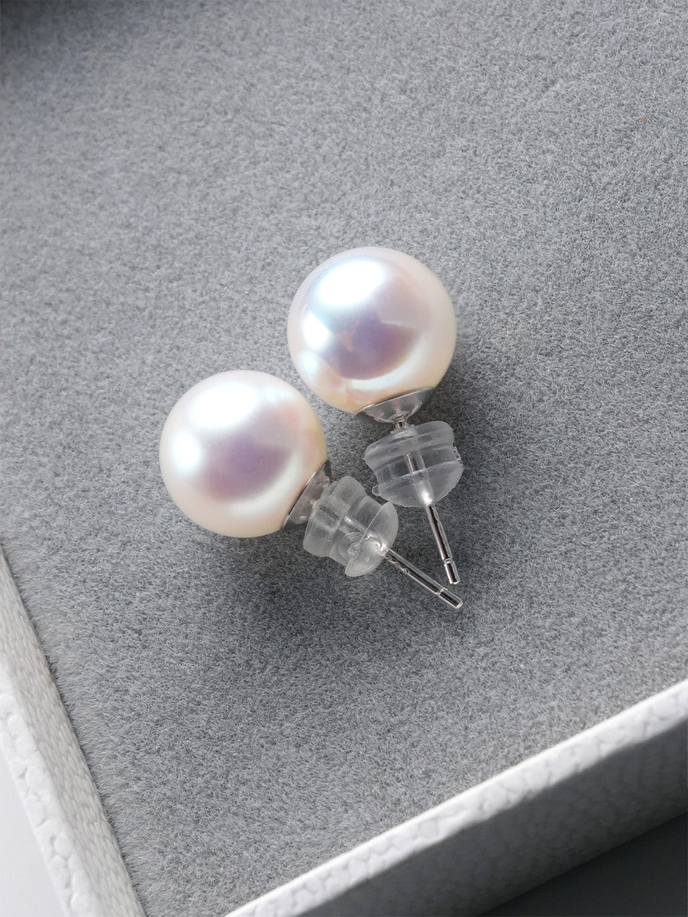 MUKTANK Simple and Versatile Pink and White Earrings