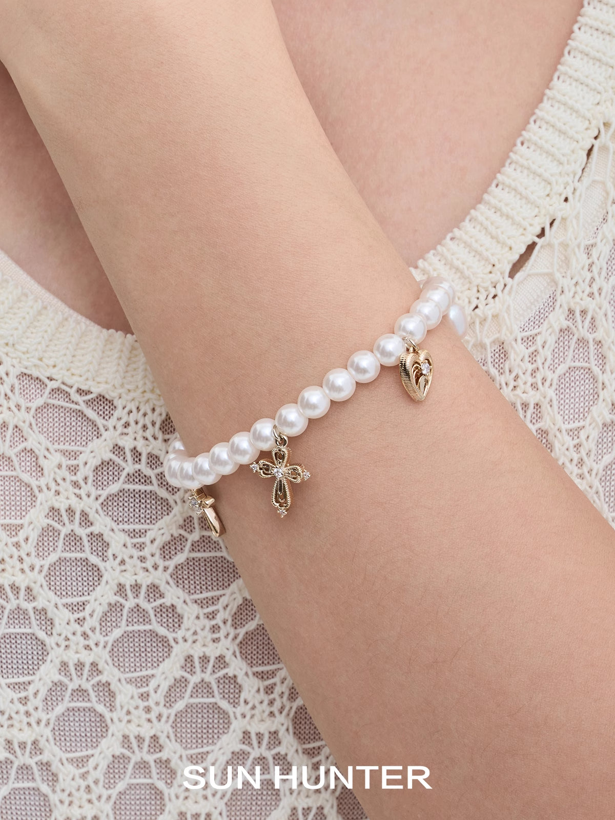 MUKTANK×SUN HUNTER Ornate lace cross bracelet
