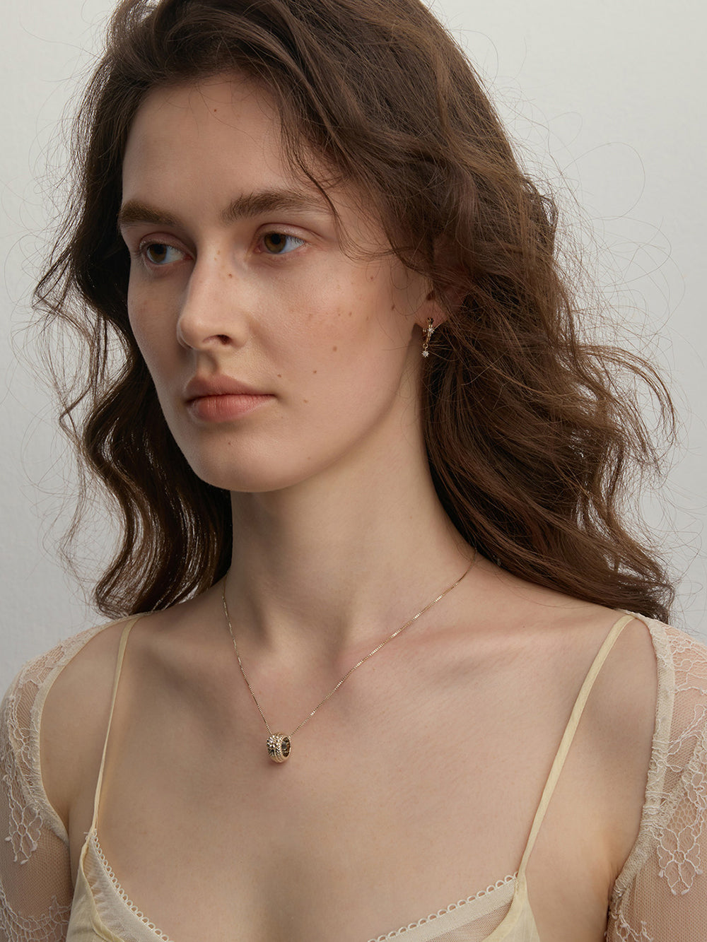MUKTANK×SUN HUNTER Garden Daisy Woven Bead Necklace