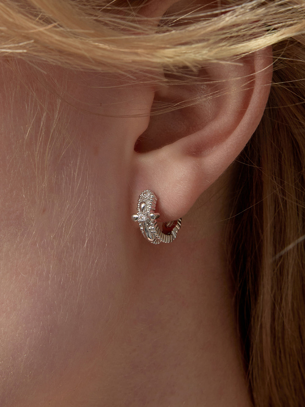 MUKTANK×SUN HUNTER Petal Ear Cuffs