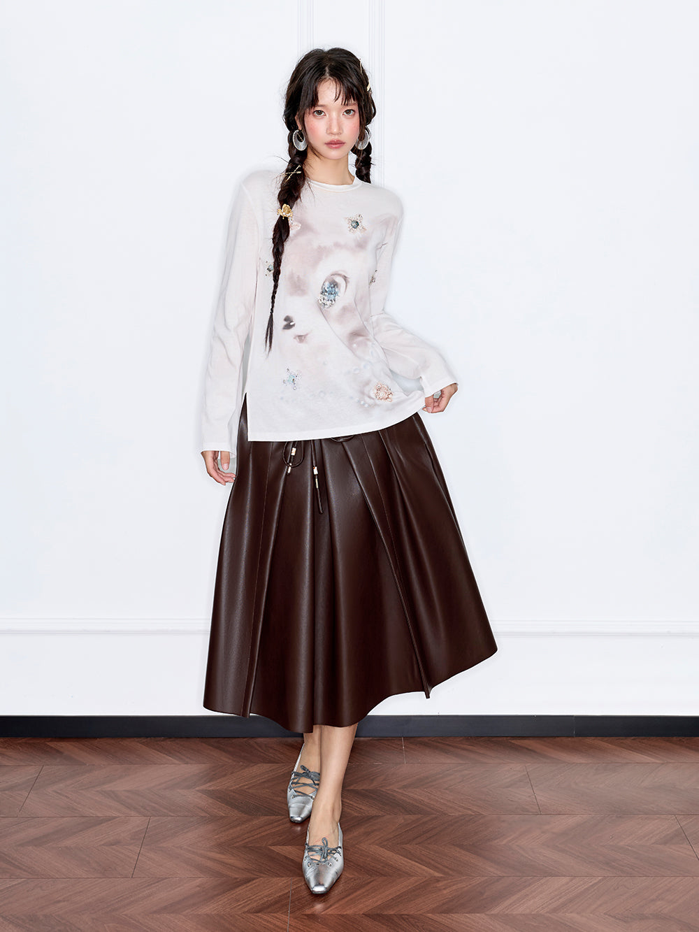 MUKZIN“The Sequence of Deer's Call”White Ink Painting Print Decor Oversized Long-Sleeve Top