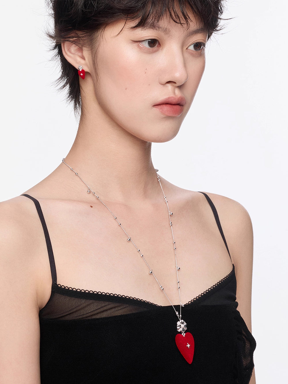 MUKTANK×SUN HUNTER Large-Sized Velvet Heart Long Chain Necklace