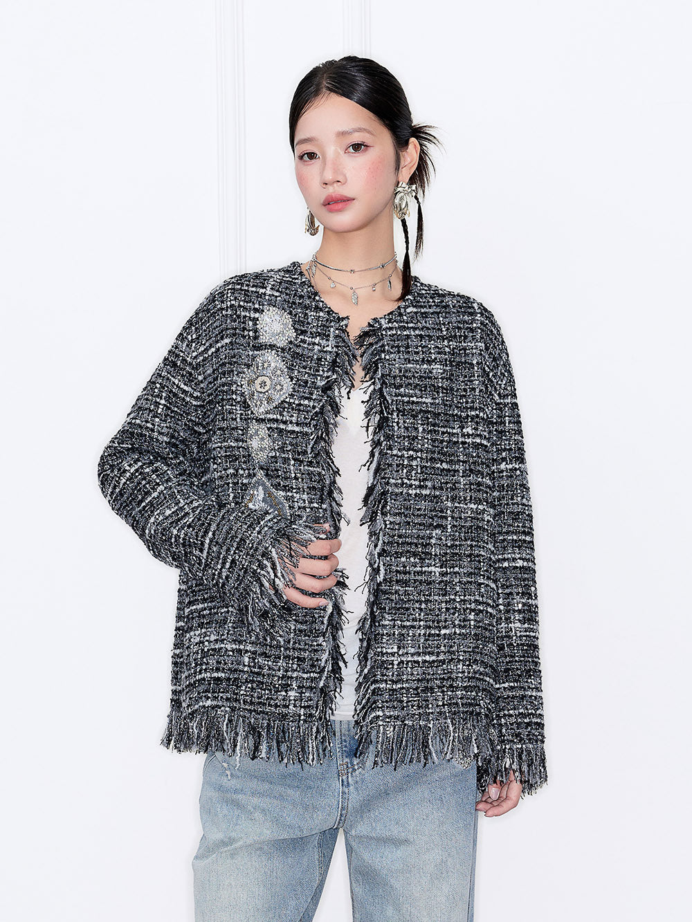 MUKZIN“Capsule Collection”Black & White Tweed Fringe Cardigan with Retro Diamond Embellishments (Chanel-Style Jacket)