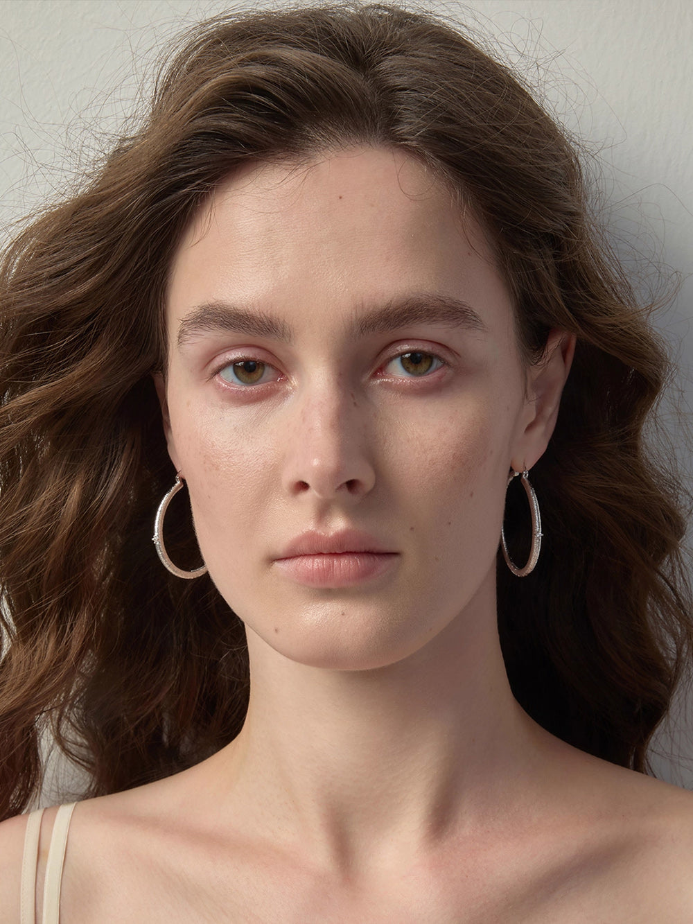 MUKTANK×SUN HUNTER Large-Sized Brushed Huggie Earrings