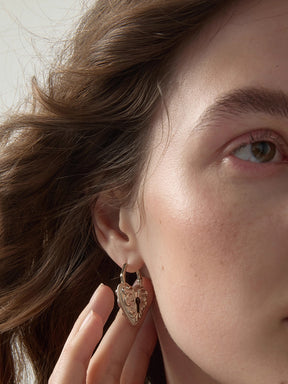 MUKTANK×SUN HUNTER Heart Embossed Ear Cuffs