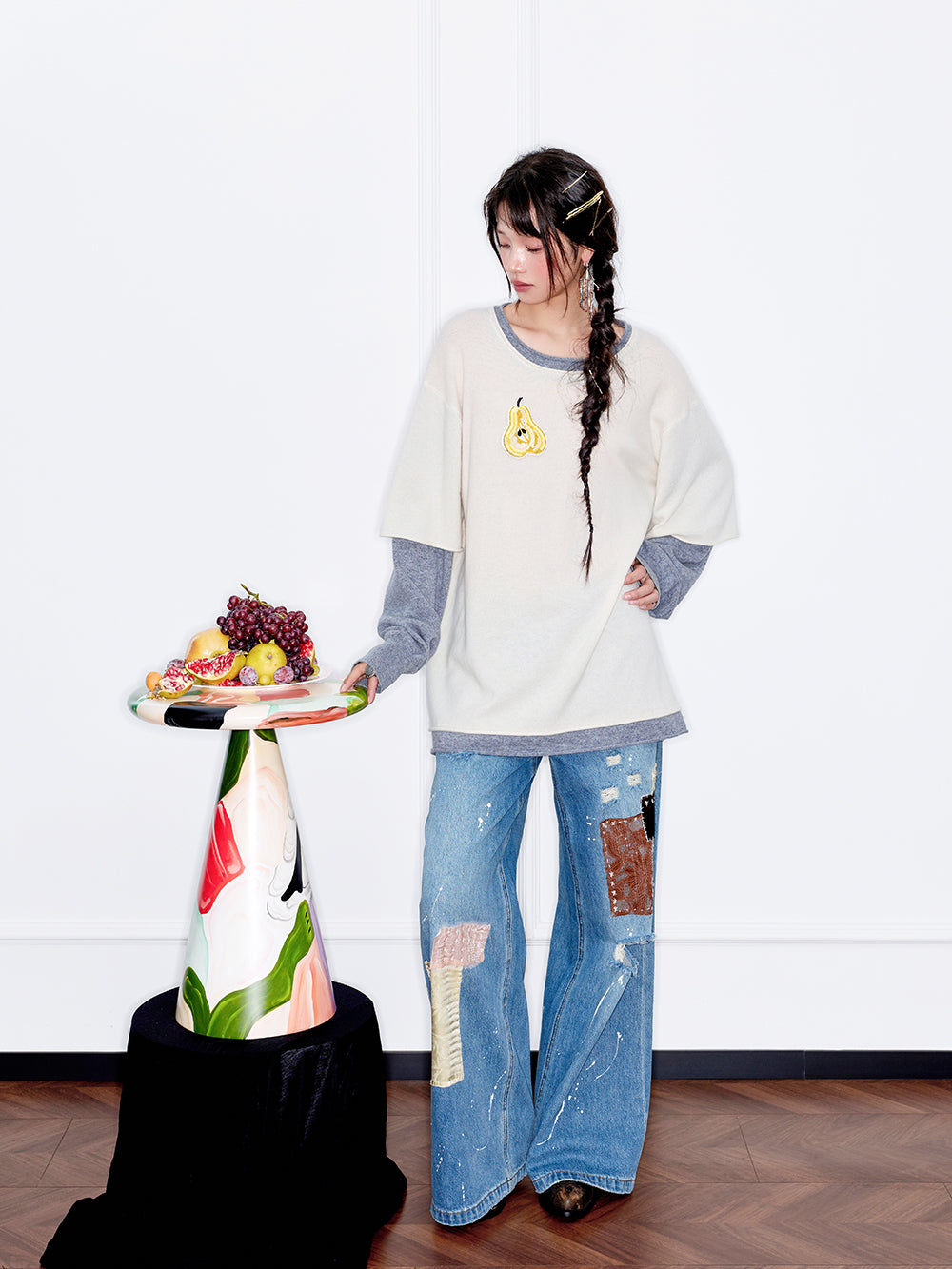 MUKZIN“Capsule Collection”Elegant Color - Blocked Fruit Embroidery Fake Two - Piece Sweatshirt
