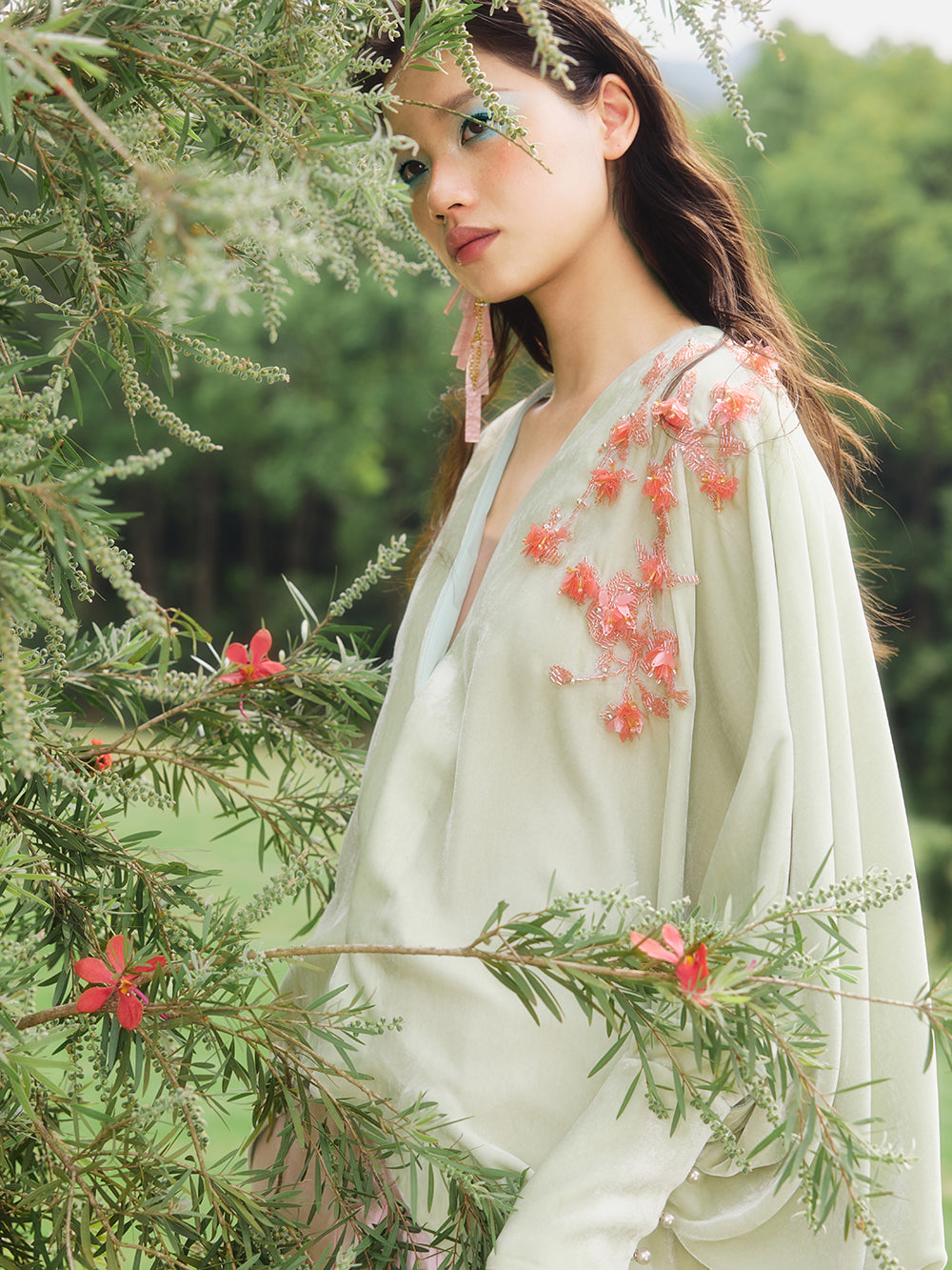 MUKZIN×Capsule Collection New Chinese-Style Silk Stand Collar Jacket with Tassels – Green