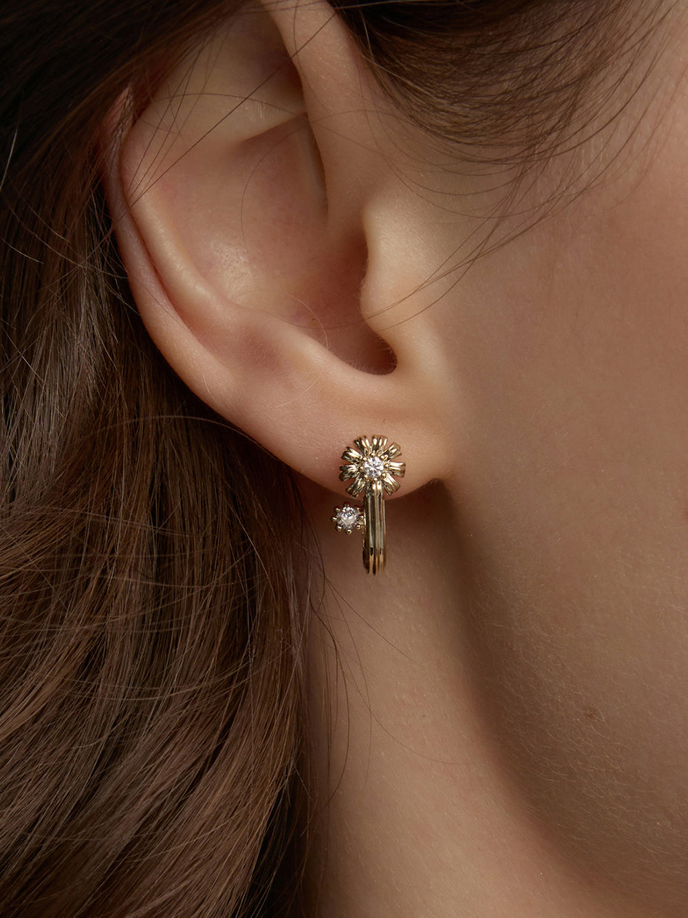 MUKTANK×SUN HUNTER Garden daisy single stud earring