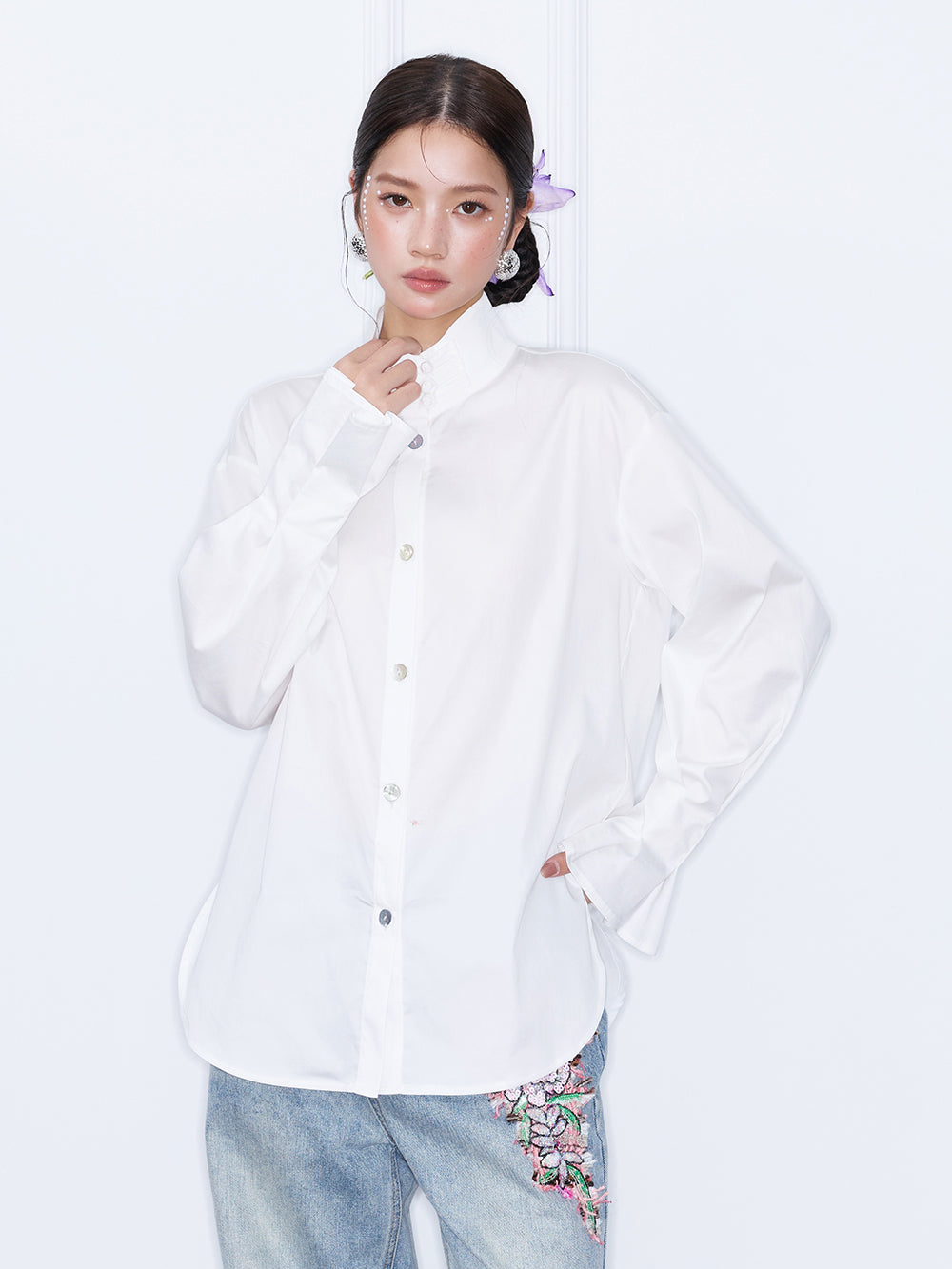 MUKZIN¡°Capsule Collection¡±Minimalist Stand Collar White Button Down Shirt