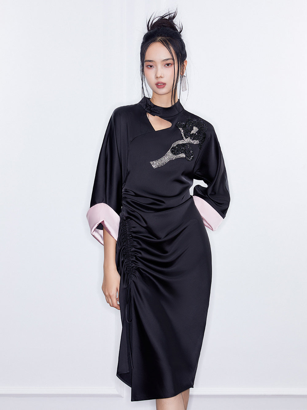 MUKZIN SpringPrelude“Wind in the Pines” New Chinese-style Satin Cheongsam Skirt with Waist Gathers