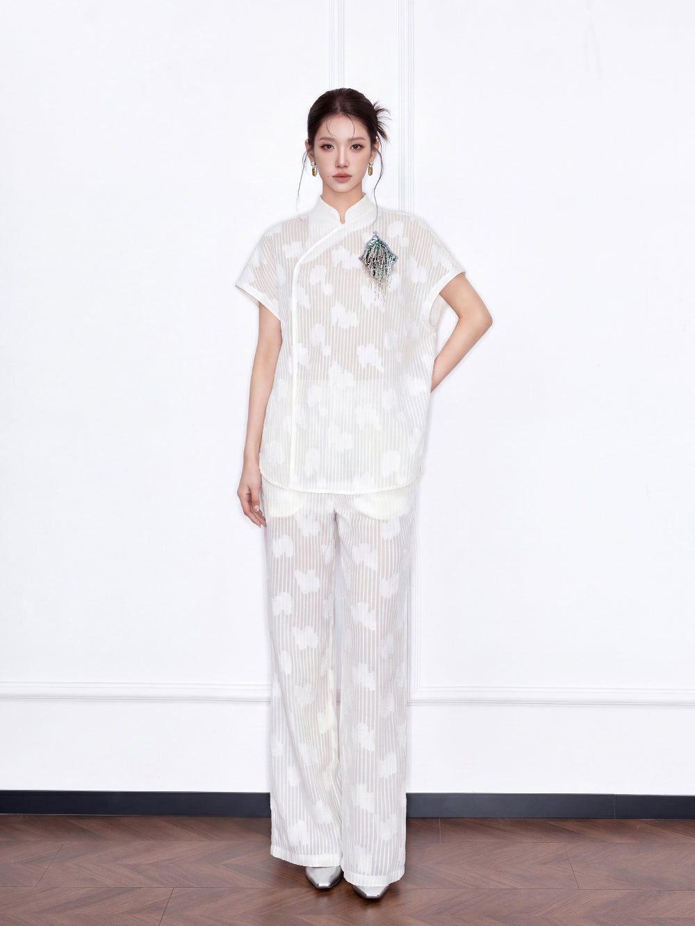 MUKZIN×Capsule Collection Modern Chinese Shirt Set with ICH Hami Hand Embroidery