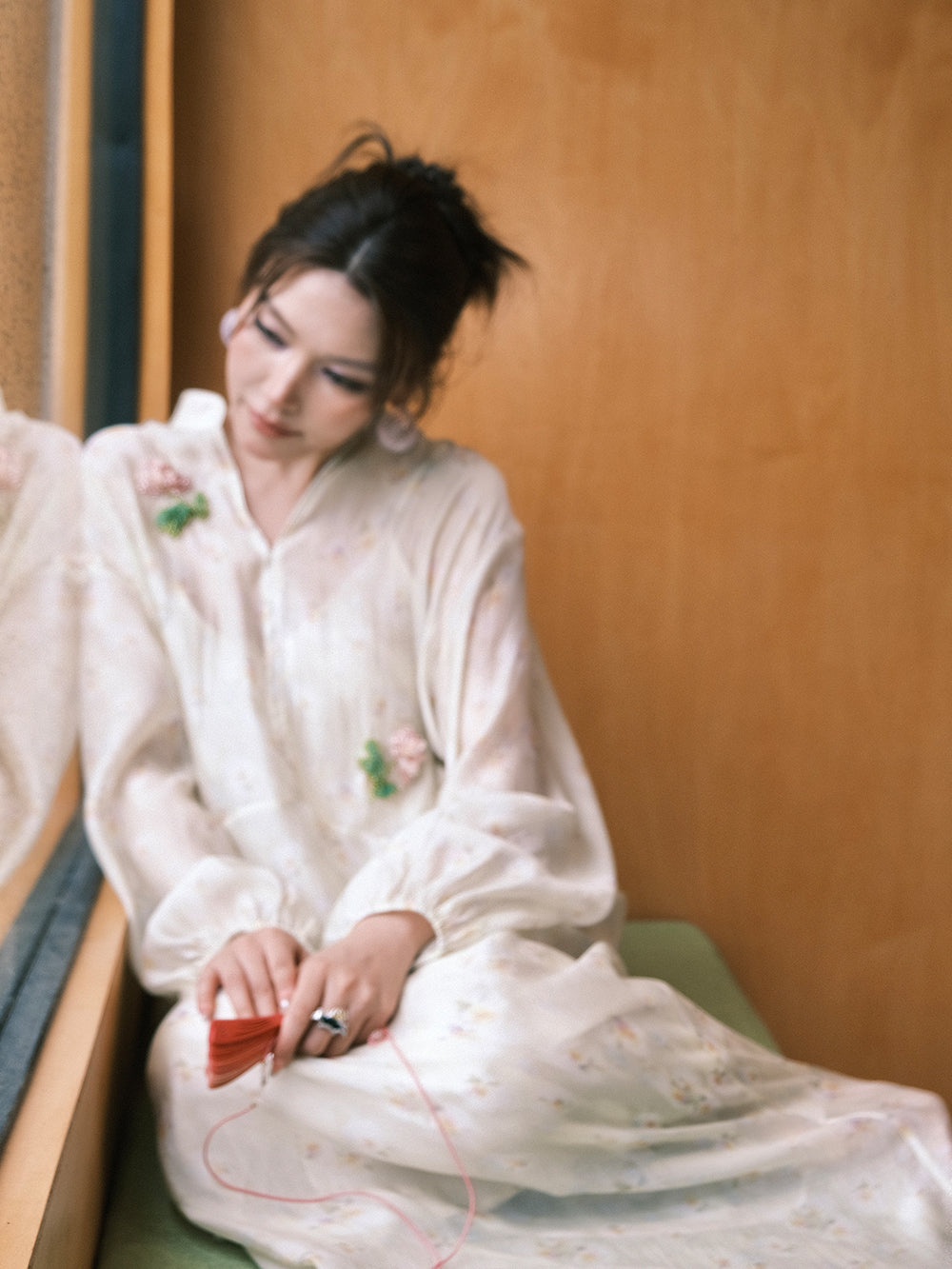 MUKZIN×Capsule Collection New Chinese-style intangible cultural heritage Hami hand-embroidered dress