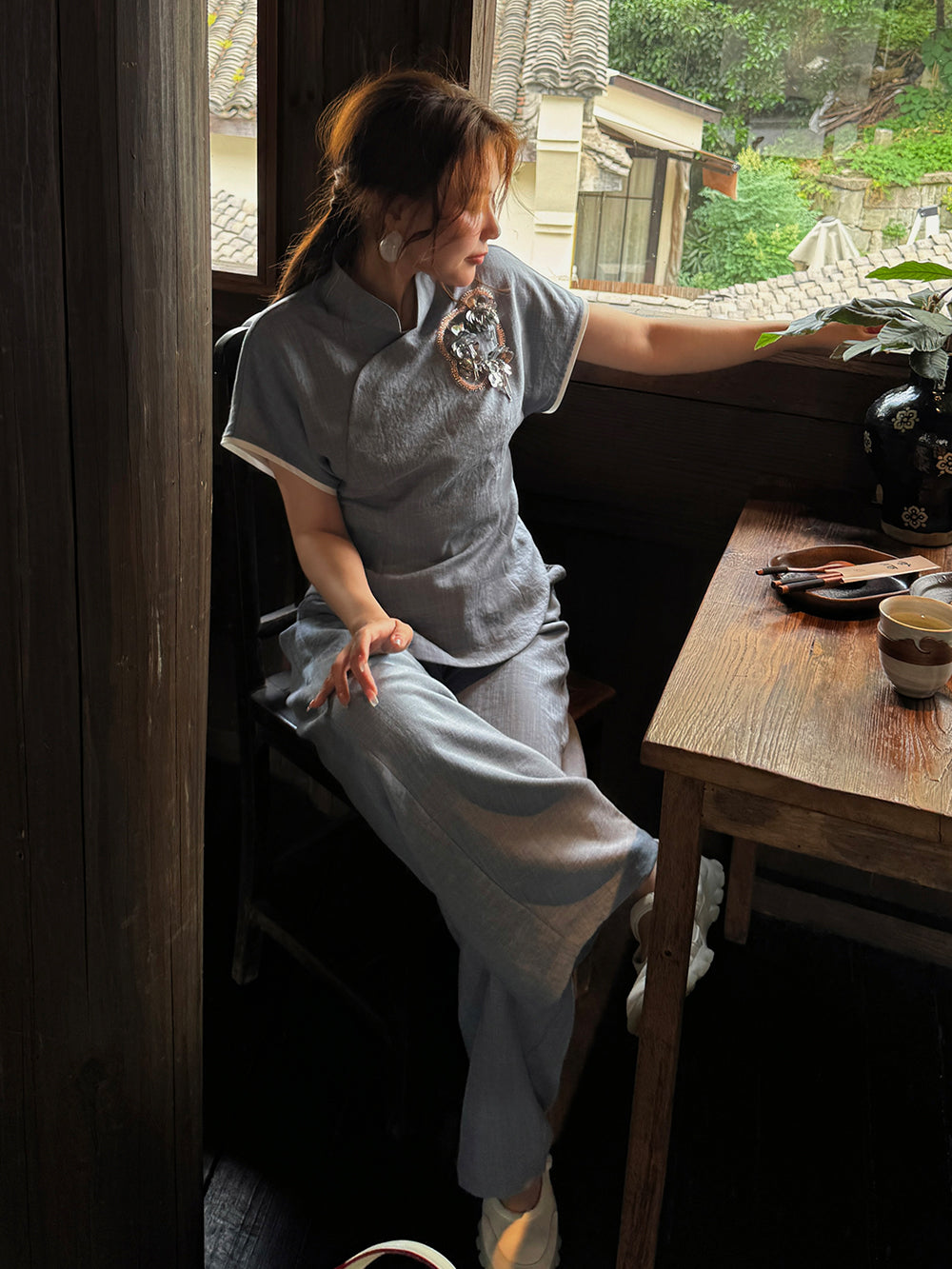 MUKZIN×Capsule Collection New Chinese-Style Stand Collar Top with Hami Hand Embroidery