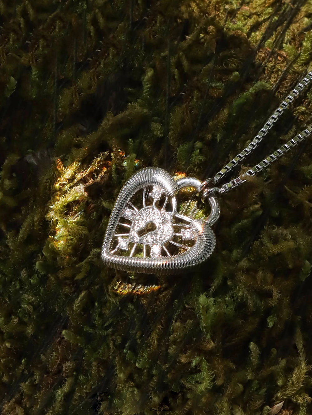 MUKTANK×SUN Lace heart lock simple chain