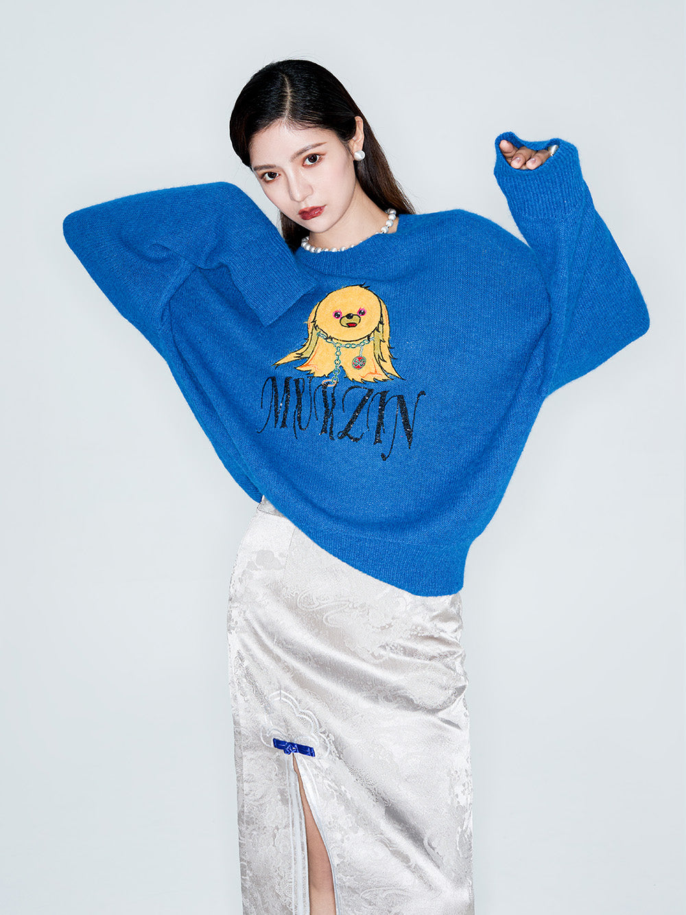 MUKZIN Linglong "Time Machine" Silhouette Crew Neck Cartoon Knit Blue Sweater