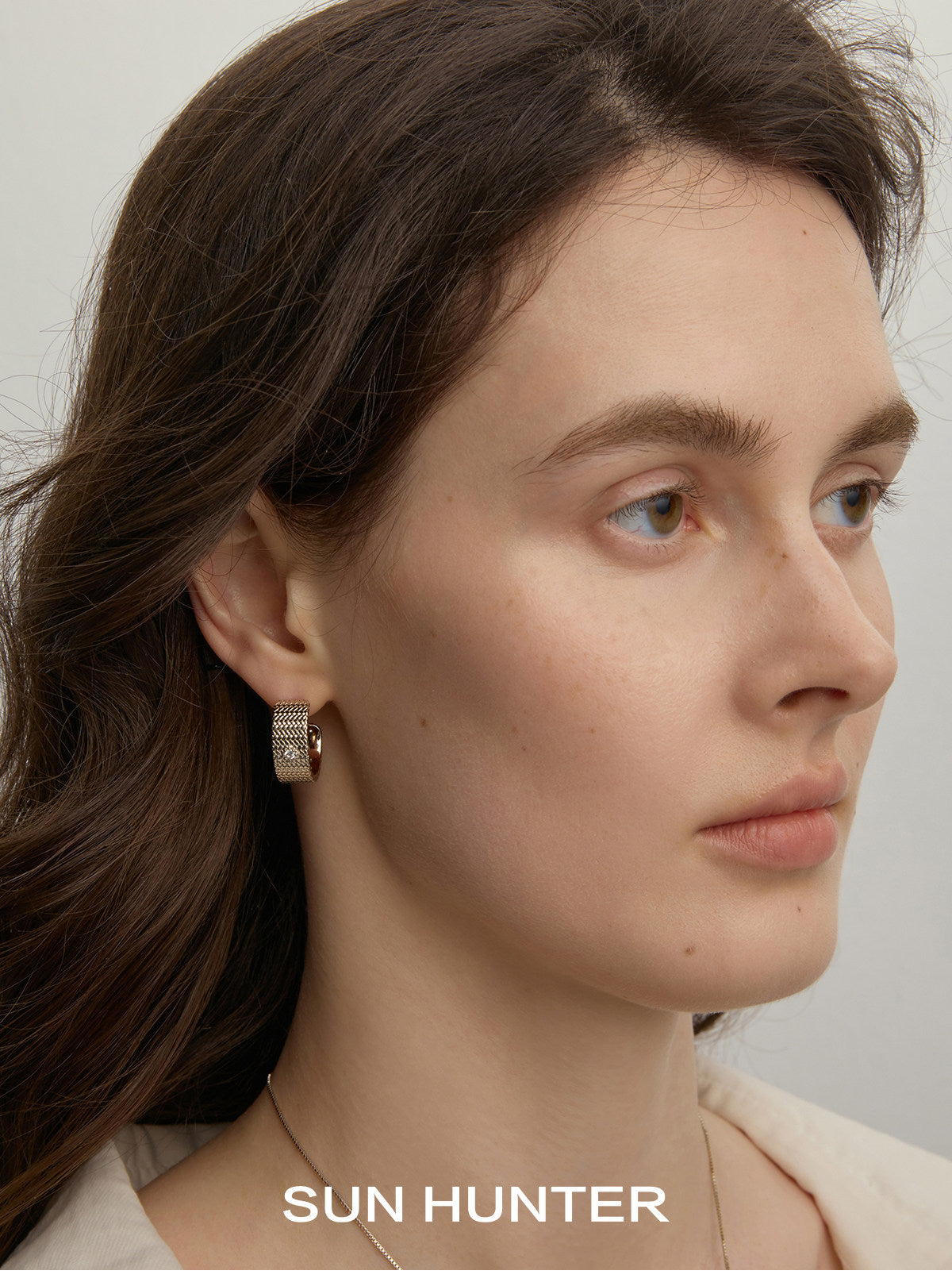 MUKTANK×SUN HUNTER Garden Beaded Single Diamond Earrings (Light Titanium Gold)