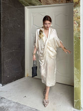 MUKZIN“Capsule Collection”Off - White Cross V - Neck Gold Ornament Embroidered Loose Dress