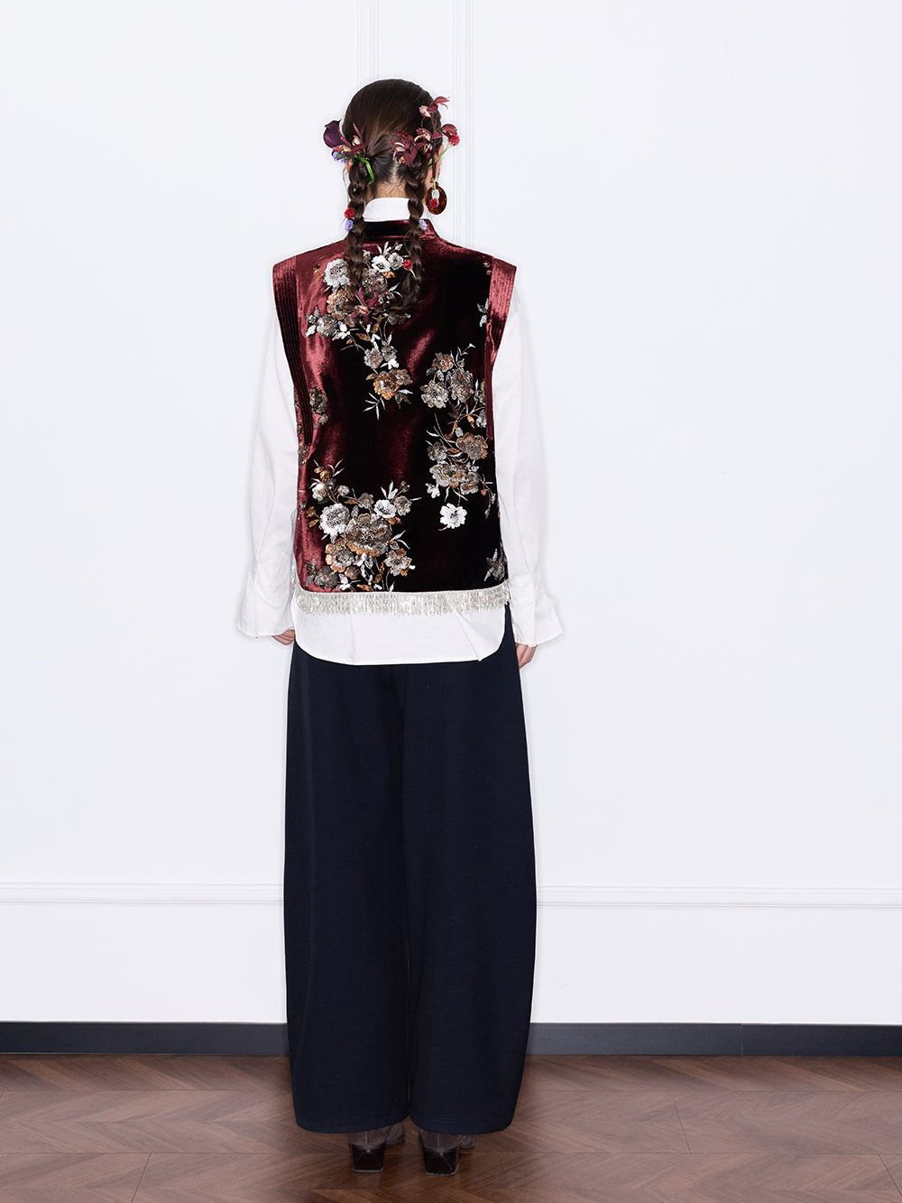 MUKZIN¡°Capsule Collection¡±Burgundy Velvet Chinese Style Vest Women