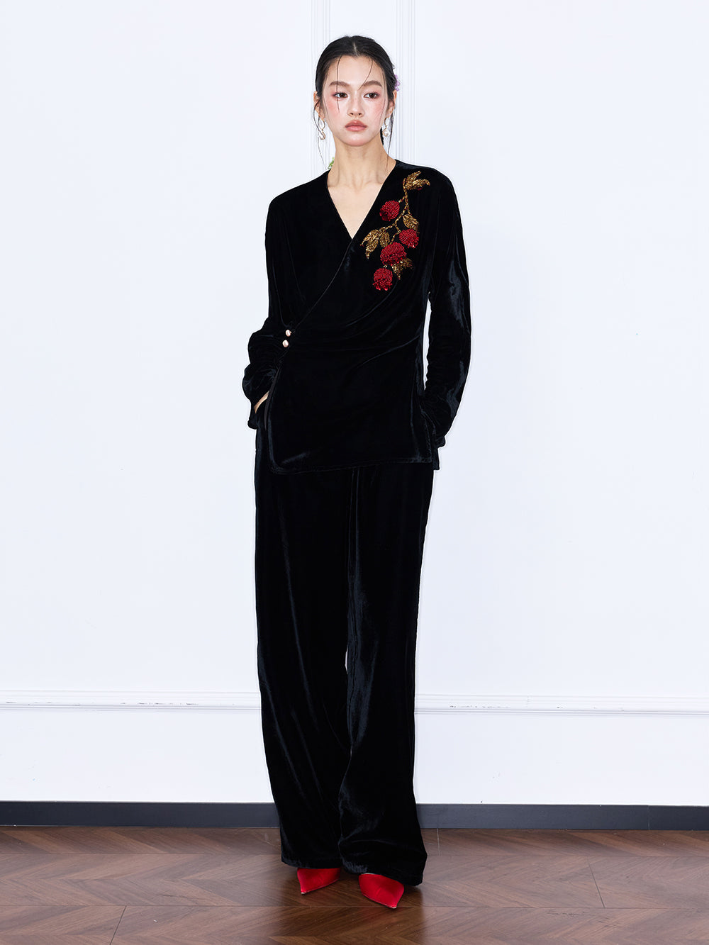 MUKZIN“Capsule Collection”Velvet Wrap Top with Red Floral Embroidery