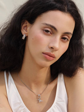 MUKTANK×SUN HUNTER “Emergence”Lace Butterfly Snake Bone Necklace