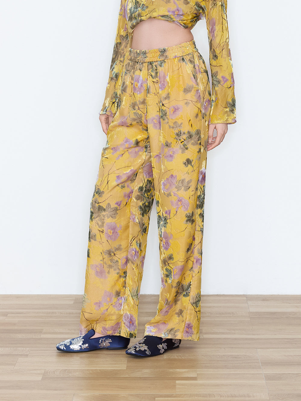 MUKZIN×Capsule Collection New Chinese-Style Embroidered Silk Trouser Set