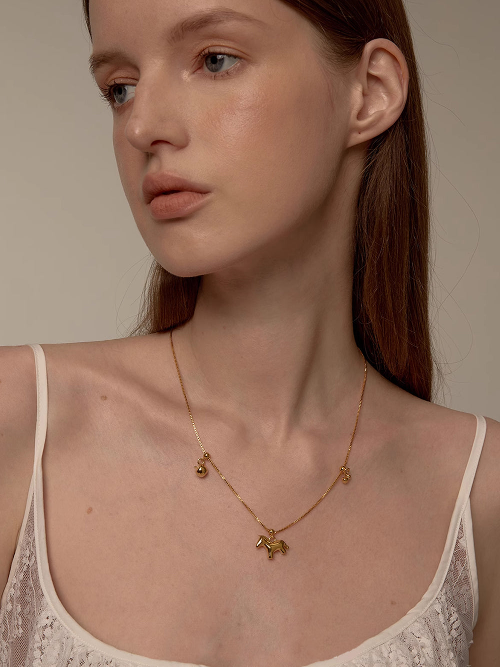 MUKTANK×SUN HUNTER Pullable Pendant Necklace in Pony Shape