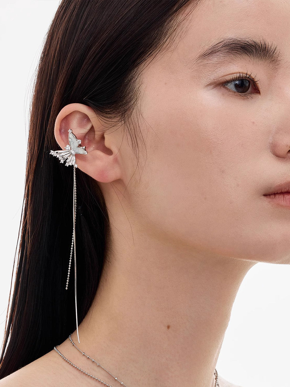 MUKTANK x SUN HUNTER Crystal Butterfly AB Ear Cuff