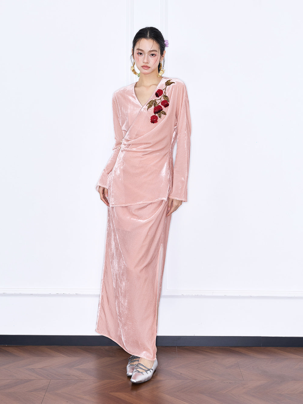 MUKZIN¡°Capsule Collection¡±Velvet Maxi Skirt with Side Slit