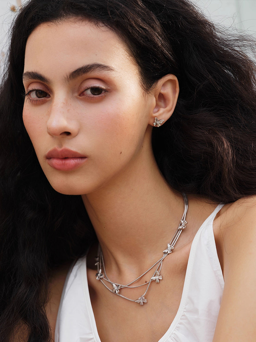 MUKTANK×SUN HUNTER “Emergence”Three-Layer Lace Butterfly Necklace