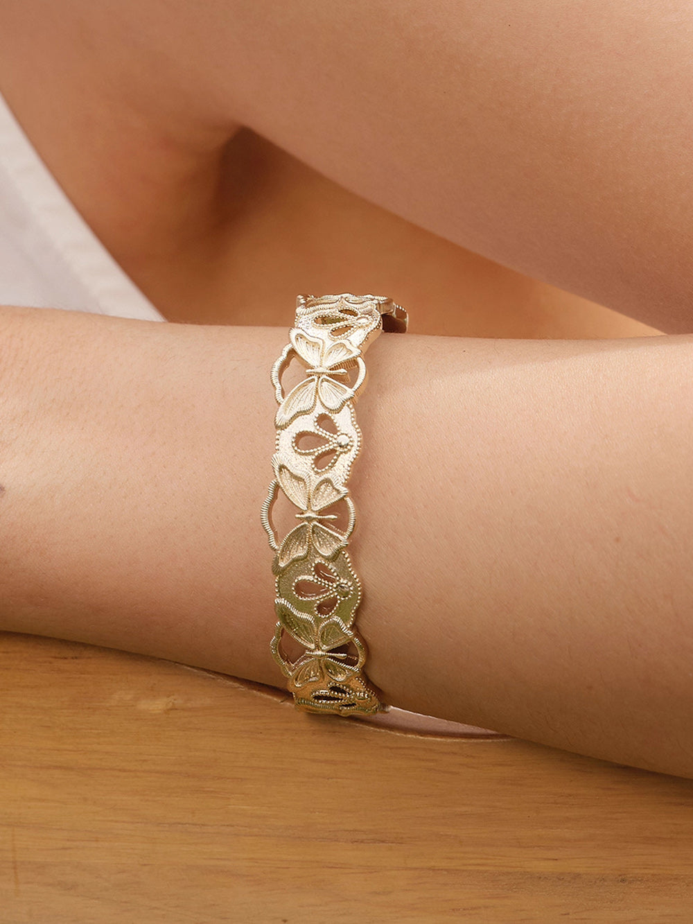 MUKTANK×SUN HUNTER “Emergence”Lace Butterfly Bracelet