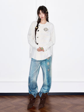 MUKZIN“The Sequence of Deer's Call”White Asymmetrical Placket Button Decor Badge Oversized Jacquard Shirt