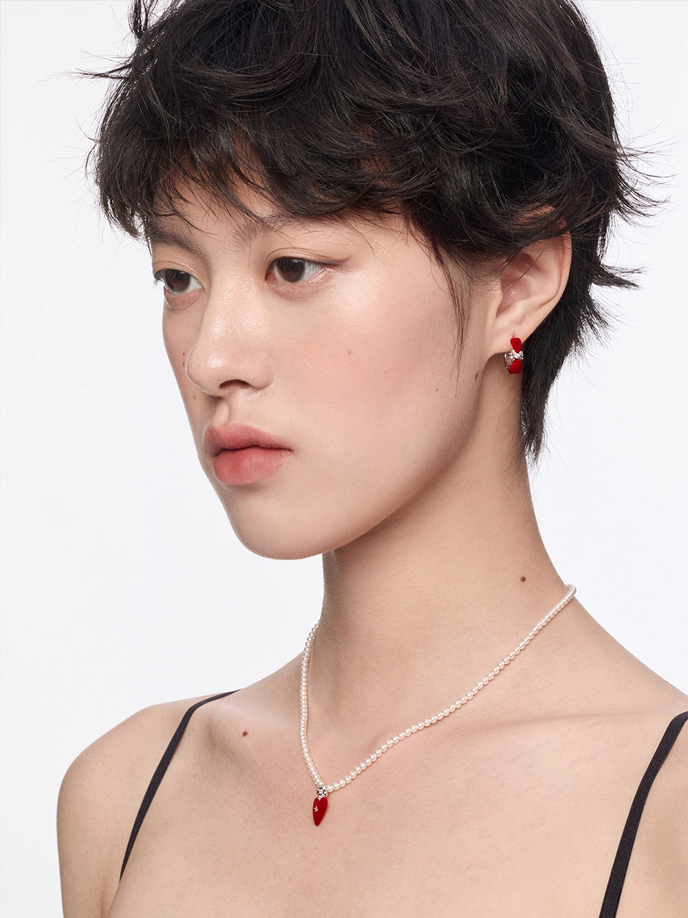 MUKTANK×SUN HUNTER Velvet Heart Bow Ear Cuffs