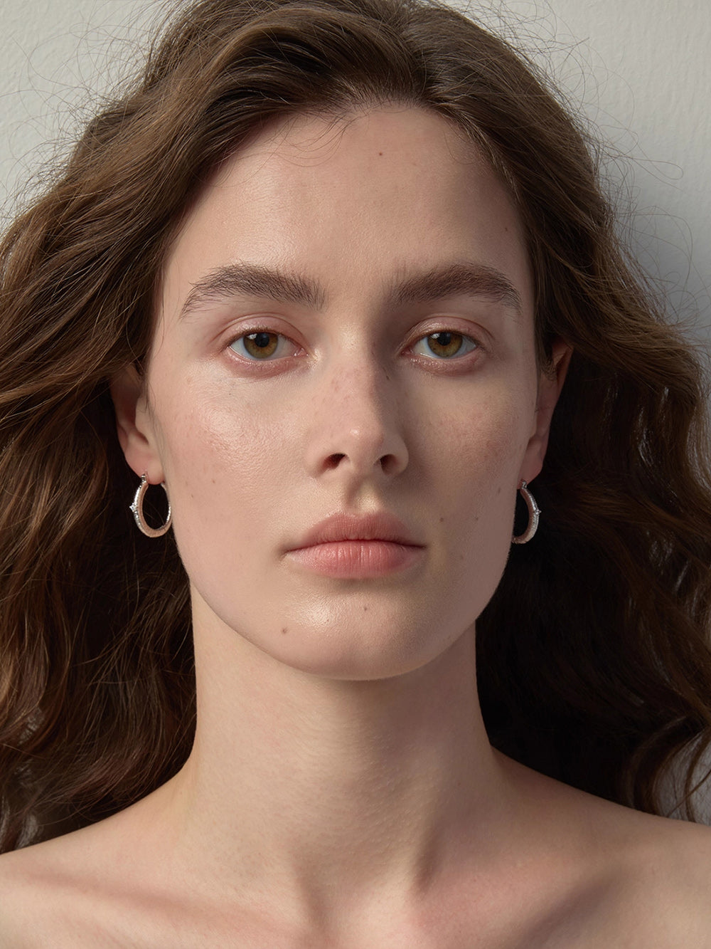 MUKTANK×SUN HUNTER Small-Sized Brushed Huggie Earrings