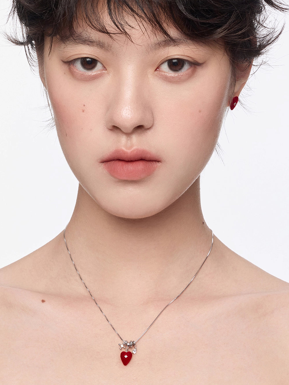 MUKTANK×SUN HUNTER Broken Velvet Heart Necklace