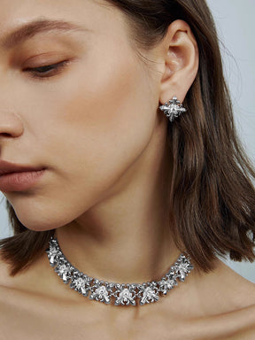 MUKTANK×SUN HUNTER Iris-shaped Square Earrings