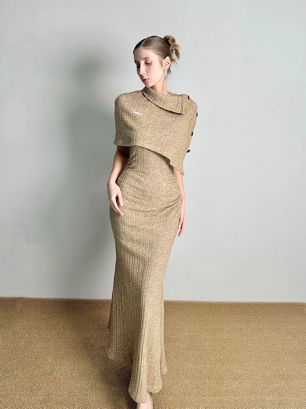 MUKTANK×Jqwention Patchwork V-Neck Slim-Fit Knit Lace Two-Piece Dress Shrug