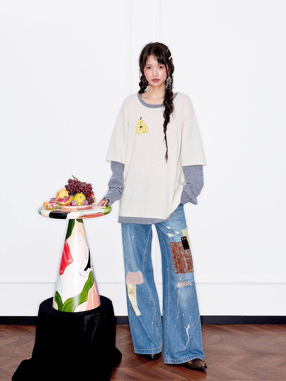 MUKZIN“Capsule Collection”Elegant Color - Blocked Fruit Embroidery Fake Two - Piece Sweatshirt