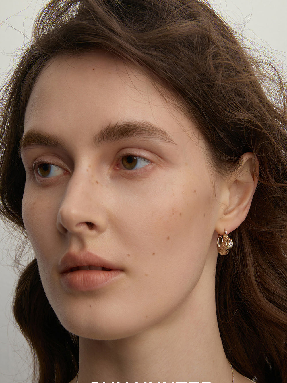 MUKTANK×SUN HUNTER Garden daisy flower basket with ear fasteners