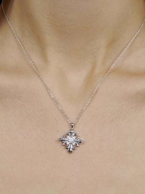 MUKTANK×SUN HUNTER Simple Iris-themed Necklace