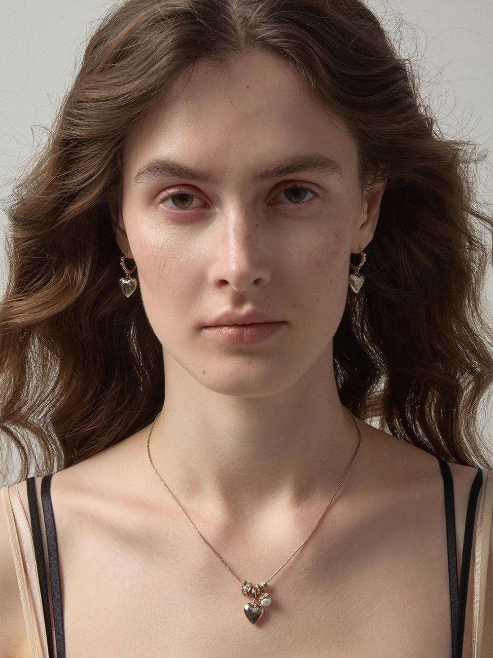 MUKTANK×SUN HUNTER Carved Broken Heart Pendant Necklace