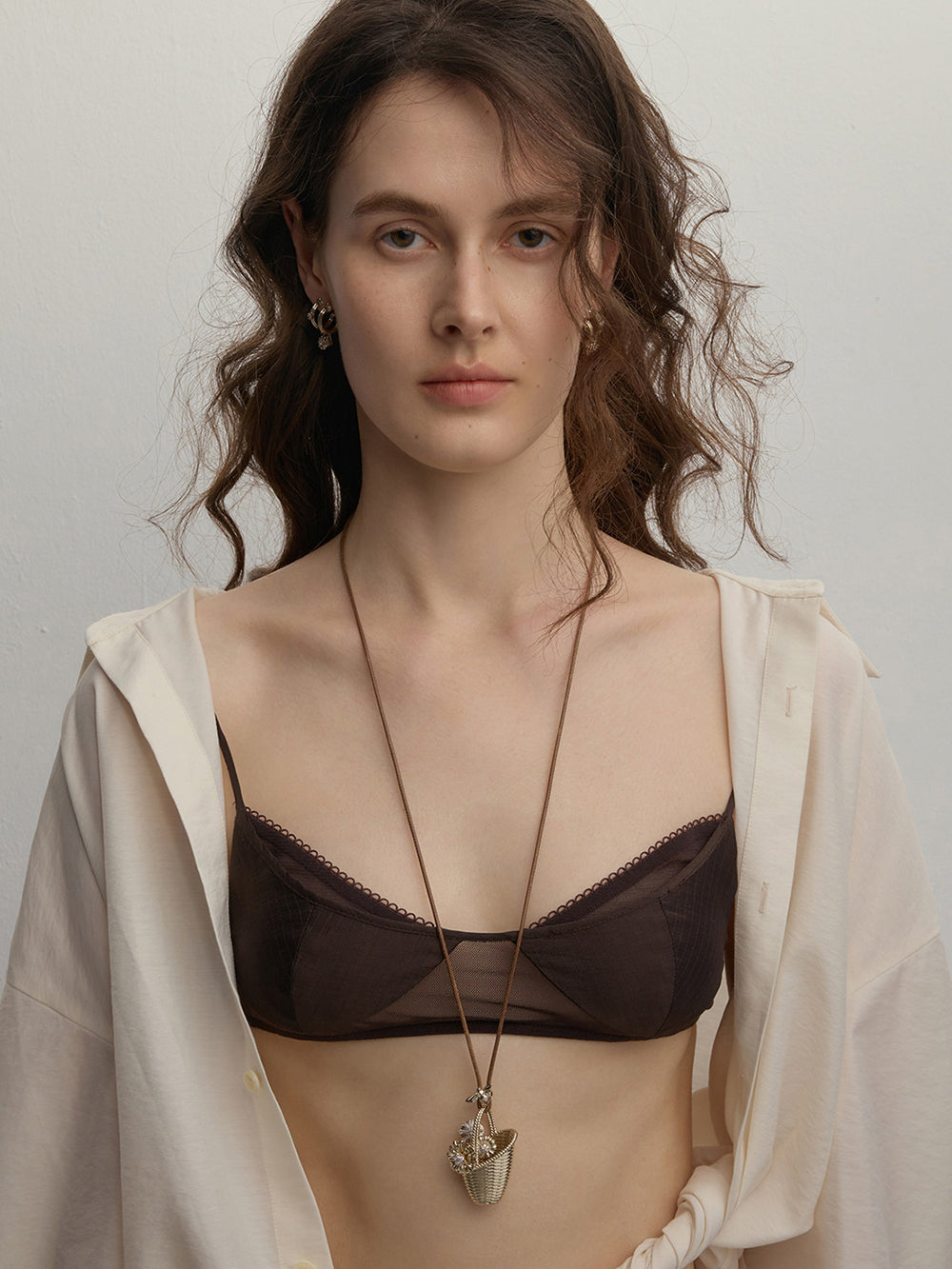 MUKTANK×SUN HUNTER Garden Daisy Flower Basket Pull-Chain Necklace