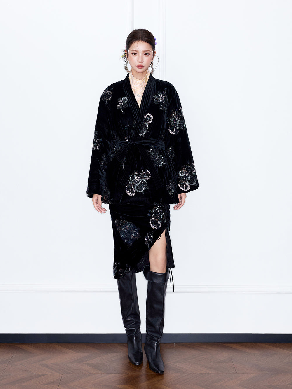 MUKZIN“Capsule Collection”New Chinese Style Heavy Sequin Embroidery Velvet Midi Skirt