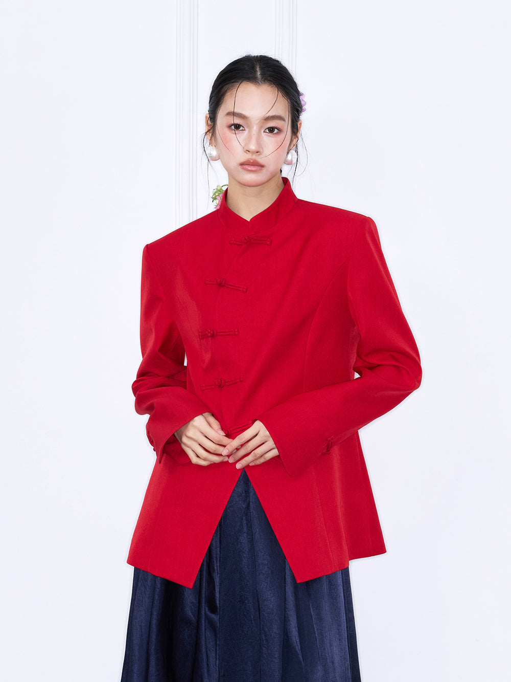 MUKZIN¡°Capsule Collection¡±Chinese Style Mandarin Collar Frog Button Asymmetrical Blazer