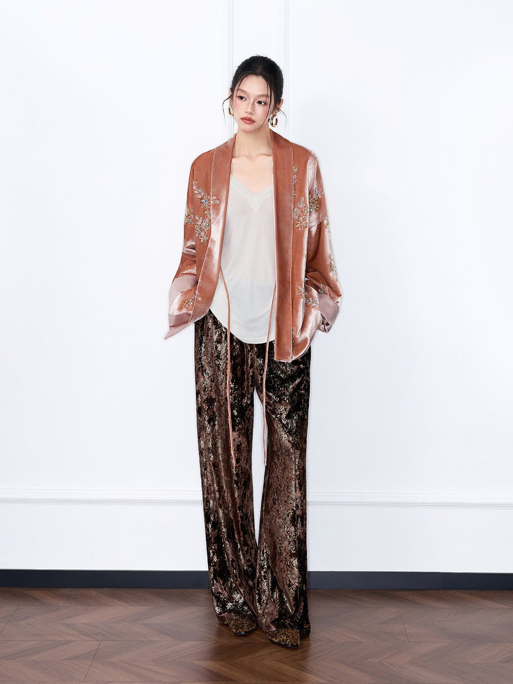 MUKZIN“Capsule Collection”Light Luxury Beaded Velvet Loose Fit Coat
