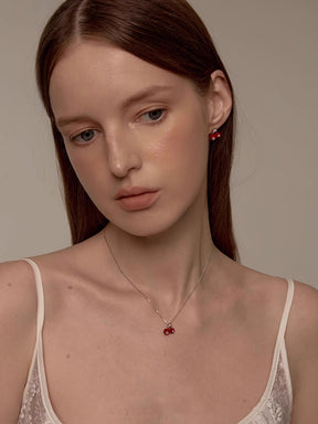MUKTANK×SUN HUNTER Velvet Cherry Necklace with Petals